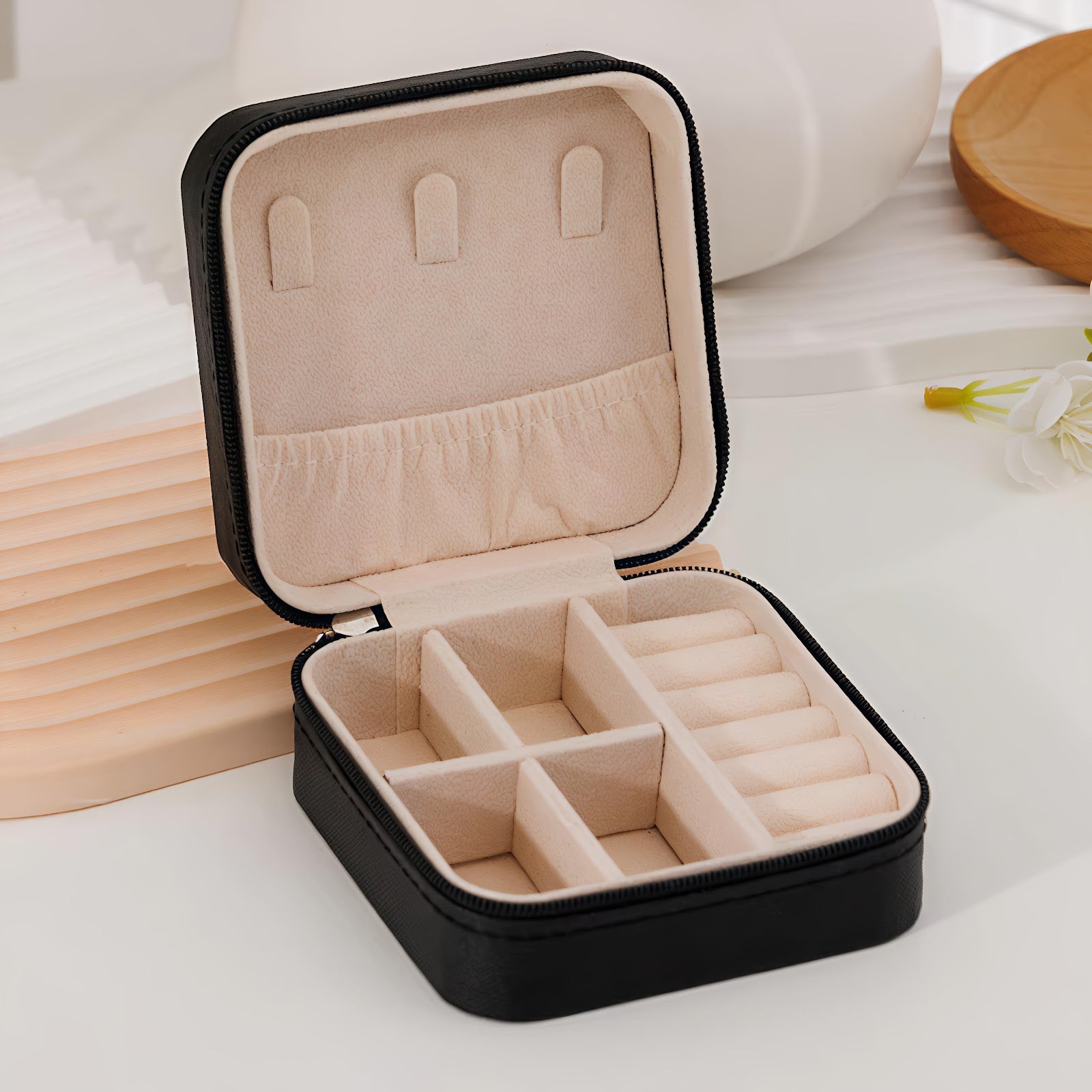 Lazer Jewellery Organiser PU Leather Zipper Square Portable Mini Square Storage Box Case with Dividers Container for Rings, Earrings, Necklace Home Organizer